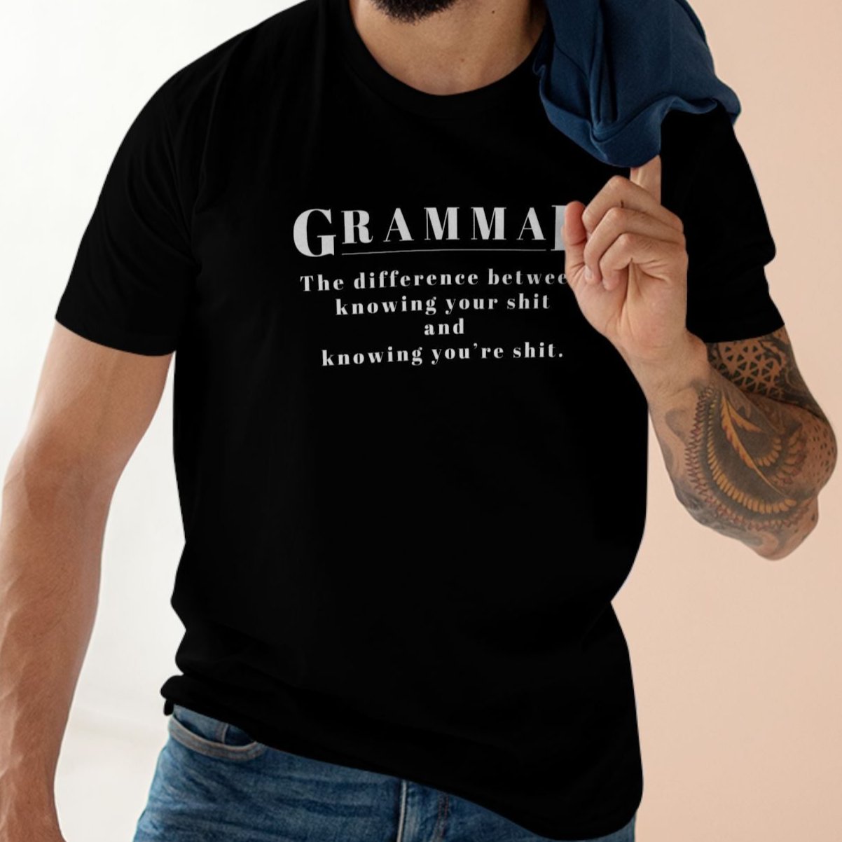 GRAMMAR, THE DIFFERENCE BETWEEN KNOWING YOUR SHIT AND KNOWING YOU'RE SHIT | Funny punctuation t-shirt